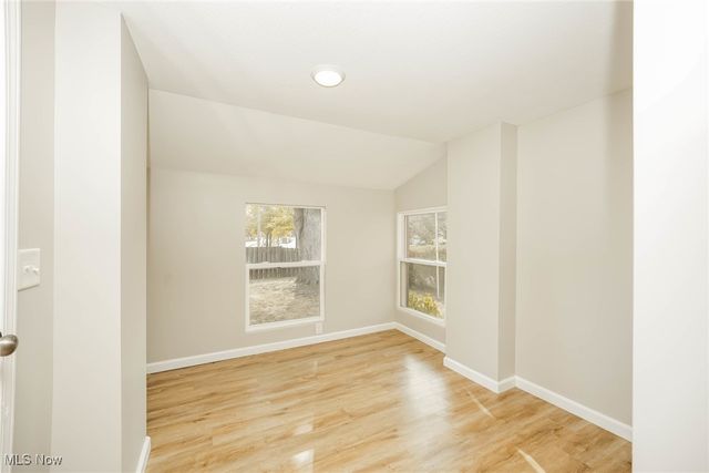 1115 Colonial Boulevard NE, Canton, OH 44714