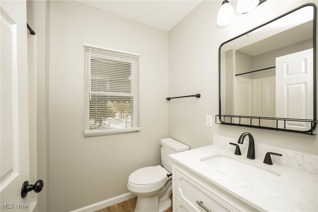 1115 Colonial Boulevard NE, Canton, OH 44714