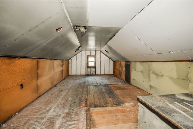 1115 Colonial Boulevard NE, Canton, OH 44714