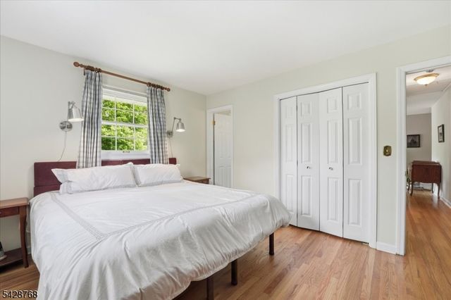 597 Foothill Rd, Bridgewater Twp., NJ 08807