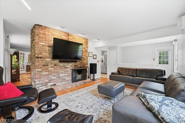 597 Foothill Rd, Bridgewater Twp., NJ 08807