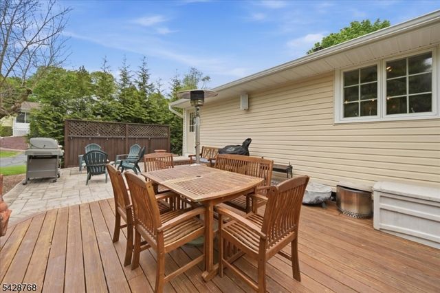 597 Foothill Rd, Bridgewater Twp., NJ 08807