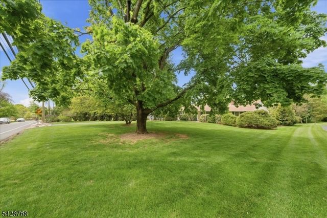 597 Foothill Rd, Bridgewater Twp., NJ 08807
