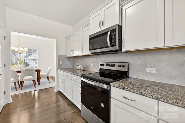 140 Canada Drive 2B, Statesville, NC 28166