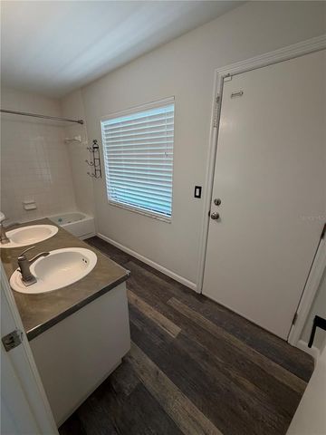 3221 OAKWOOD PLACE, Tarpon Springs, FL 34688