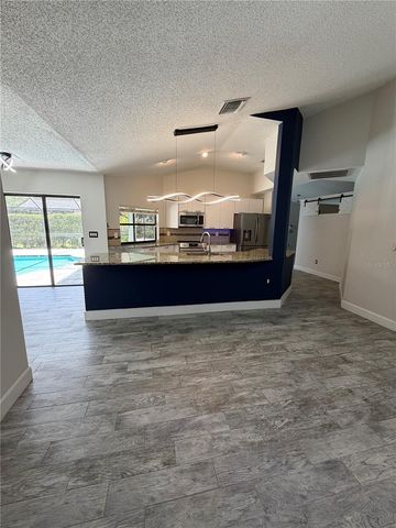 3221 OAKWOOD PLACE, Tarpon Springs, FL 34688