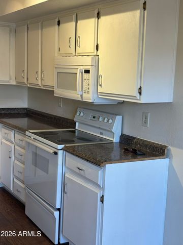 4856 W ROSE Lane, Glendale, AZ 85301