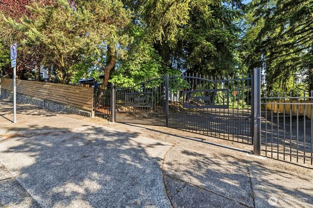 3834 S 19th Street, Tacoma, WA 98405