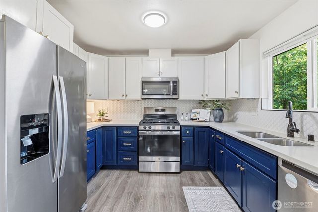 3834 S 19th Street, Tacoma, WA 98405