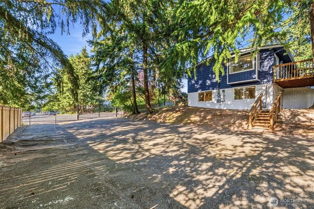 3834 S 19th Street, Tacoma, WA 98405
