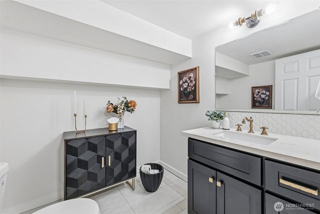 3834 S 19th Street, Tacoma, WA 98405