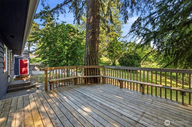 3834 S 19th Street, Tacoma, WA 98405