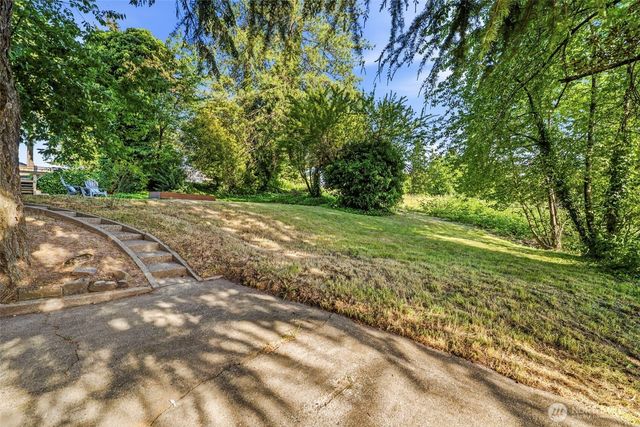 3834 S 19th Street, Tacoma, WA 98405