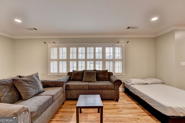 8 Highland Lane, Cartersville, GA 30120