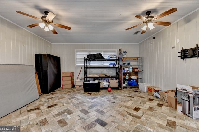 8 Highland Lane, Cartersville, GA 30120