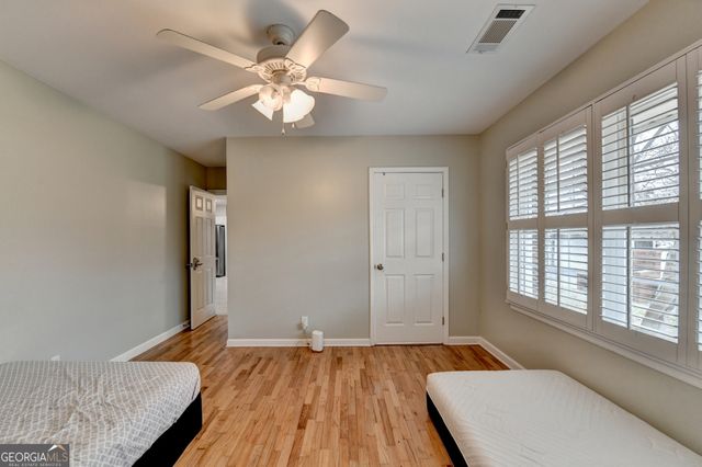 8 Highland Lane, Cartersville, GA 30120