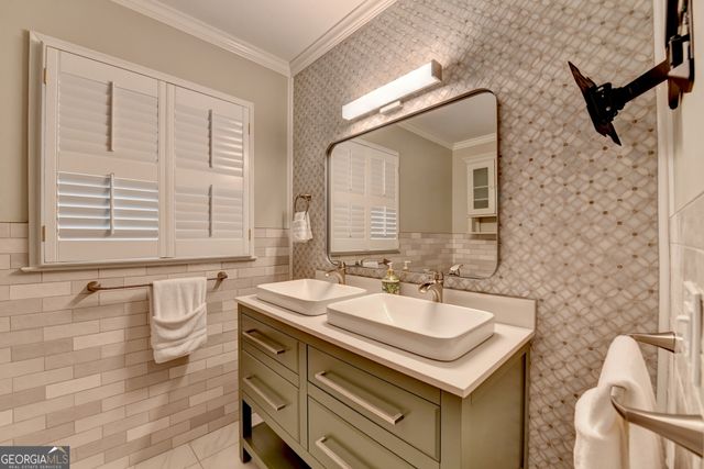 8 Highland Lane, Cartersville, GA 30120