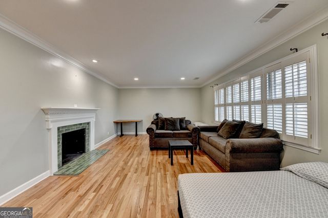 8 Highland Lane, Cartersville, GA 30120