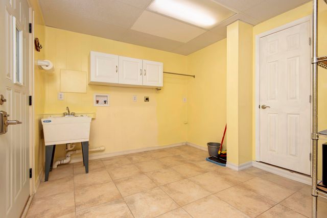 19 Golden Drive, Kimberling City, MO 65686