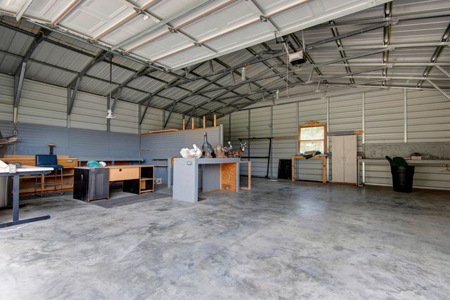 19 Golden Drive, Kimberling City, MO 65686