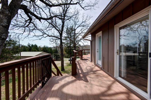 19 Golden Drive, Kimberling City, MO 65686