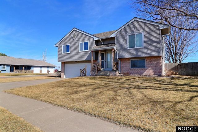 908 Sheridan Street, Fremont, NE 68025