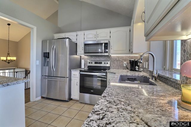 908 Sheridan Street, Fremont, NE 68025