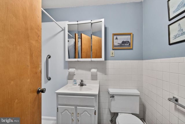 324 WRIGHTS RD, Newtown, PA 18940