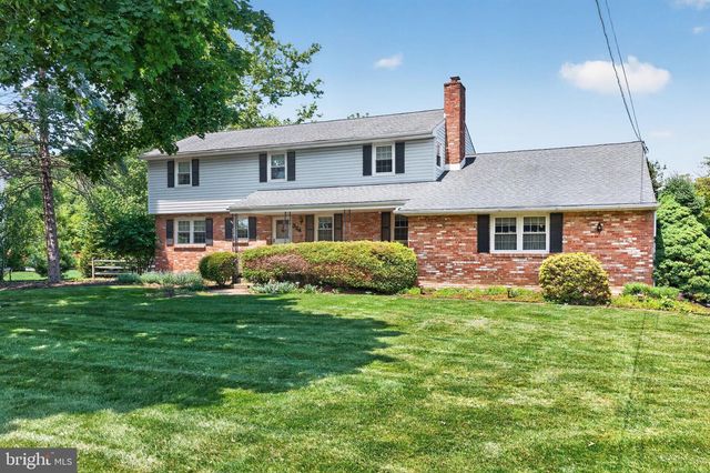 324 WRIGHTS RD, Newtown, PA 18940