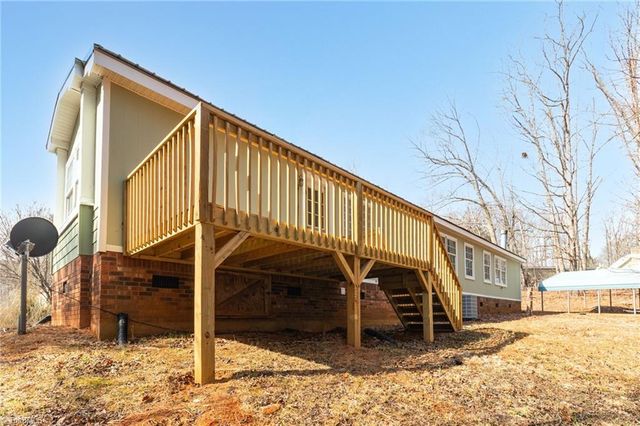 1085 Brookview Lane, Germanton, NC 27019