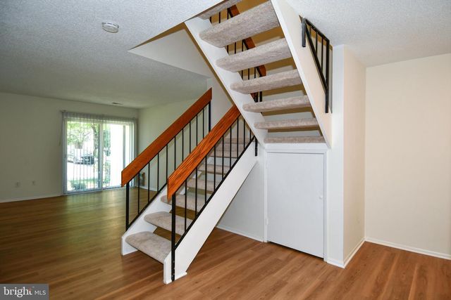 2231 CARTWRIGHT PL, Reston, VA 20191