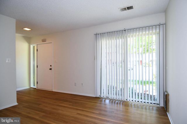 2231 CARTWRIGHT PL, Reston, VA 20191
