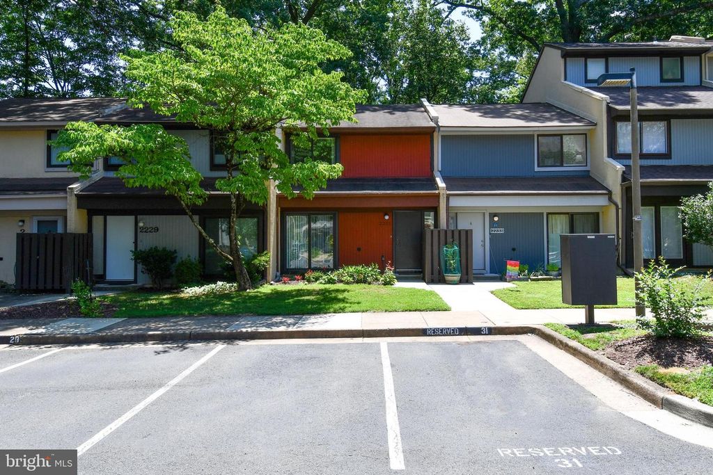 2231 CARTWRIGHT PL, Reston, VA 20191