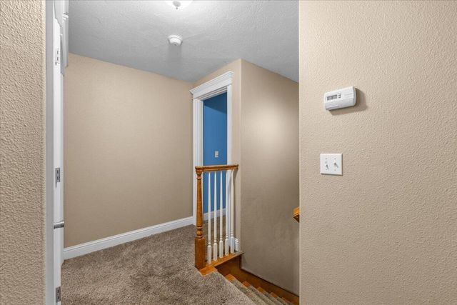 4549 Wolf Run Drive, Medford, OR 97504