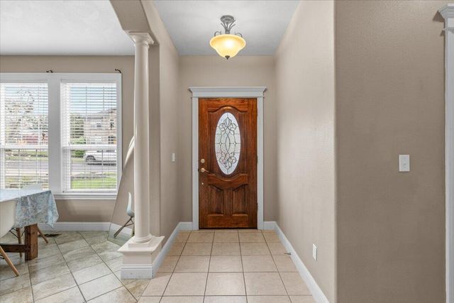 4549 Wolf Run Drive, Medford, OR 97504