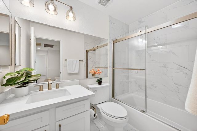 4901 Esplanade Cir, Folsom, CA 95630