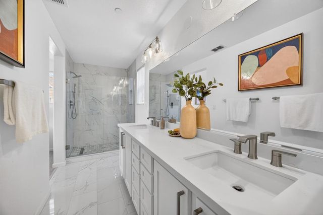 4901 Esplanade Cir, Folsom, CA 95630