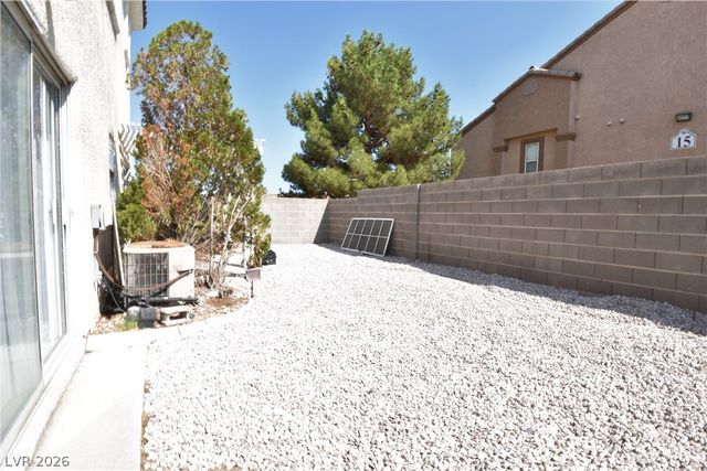 1401 Bow Creek Court, Las Vegas, NV 89128