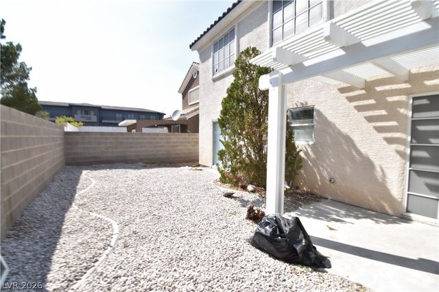1401 Bow Creek Court, Las Vegas, NV 89128