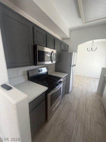 1401 Bow Creek Court, Las Vegas, NV 89128