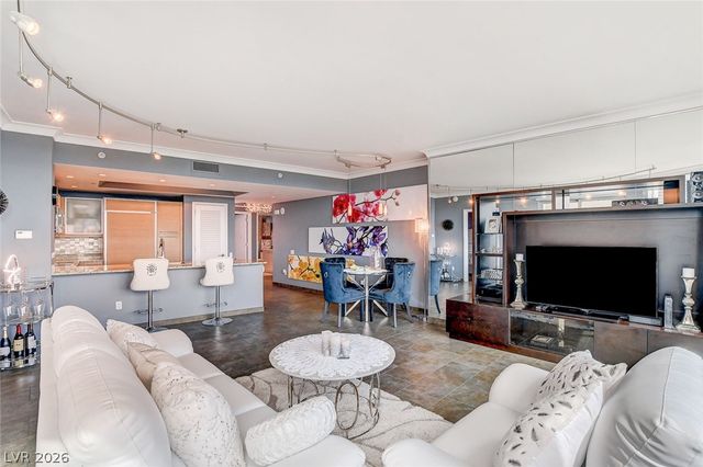 322 Karen Avenue 401, Las Vegas, NV 89109