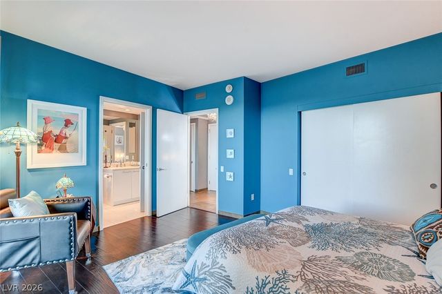 322 Karen Avenue 401, Las Vegas, NV 89109