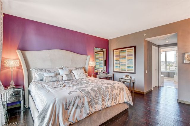 322 Karen Avenue 401, Las Vegas, NV 89109