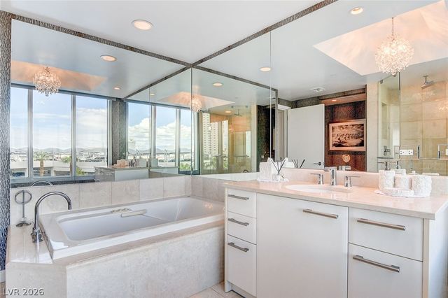 322 Karen Avenue 401, Las Vegas, NV 89109