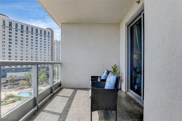 322 Karen Avenue 401, Las Vegas, NV 89109