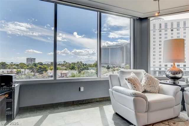 322 Karen Avenue 401, Las Vegas, NV 89109