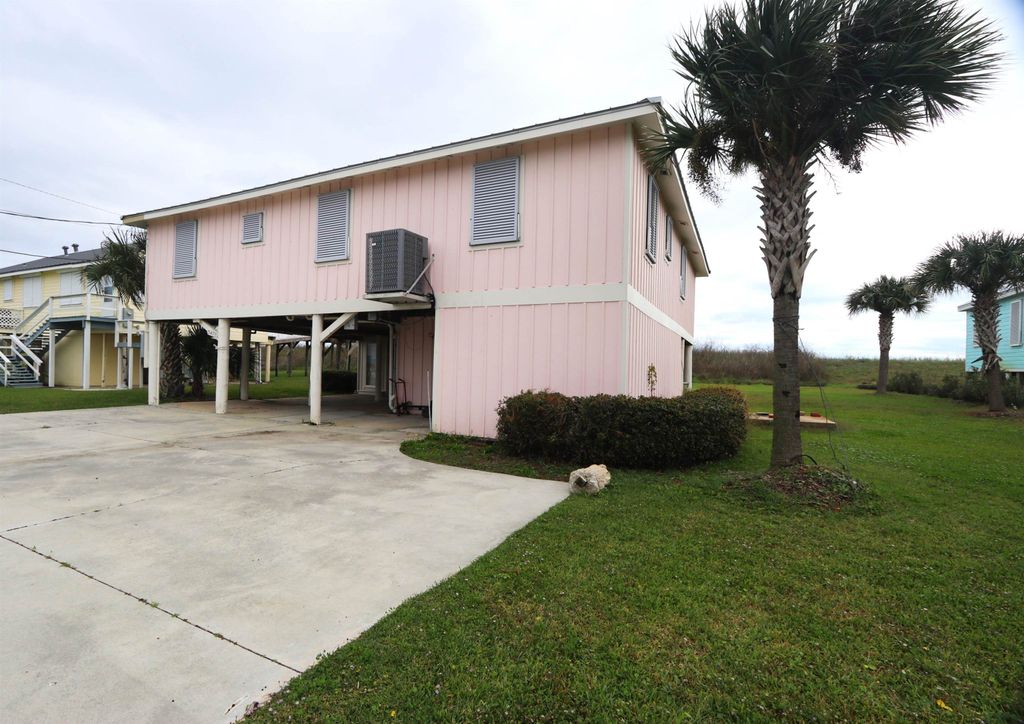 3478 Highway 1, Grand Isle, LA 70358
