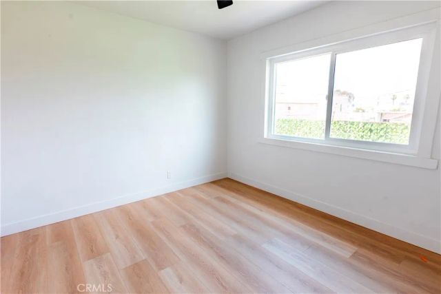 780 E Walton, Signal Hill, CA 90755
