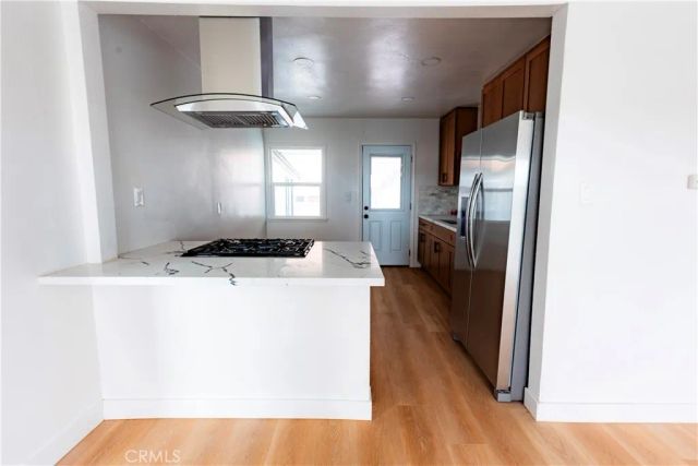 780 E Walton, Signal Hill, CA 90755