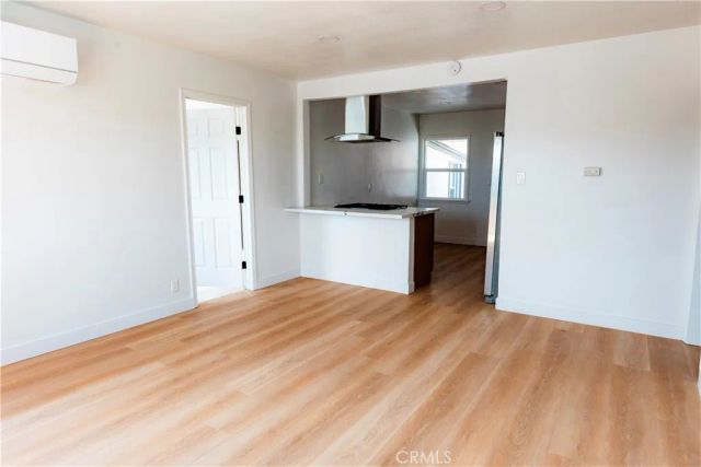 780 E Walton, Signal Hill, CA 90755